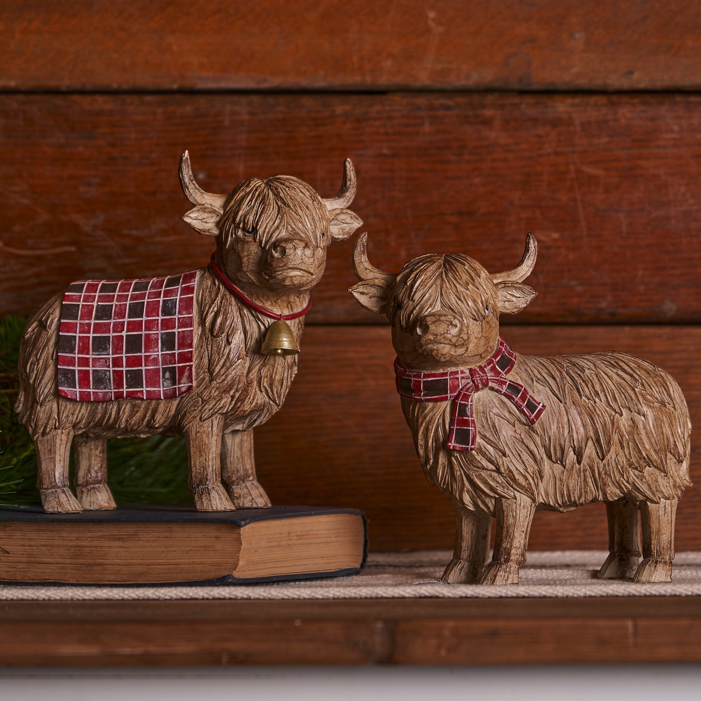 Highland Cow Winter Figurine (Set of 2)
