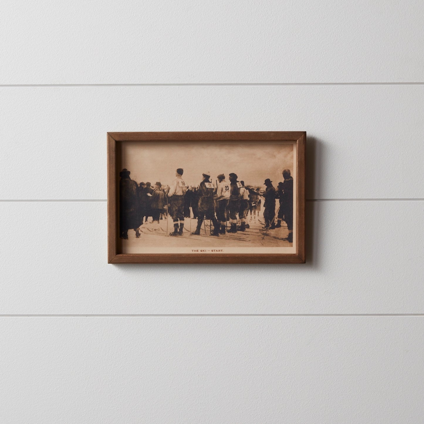 Vintage Ski Race Wall Décor 11.75"L