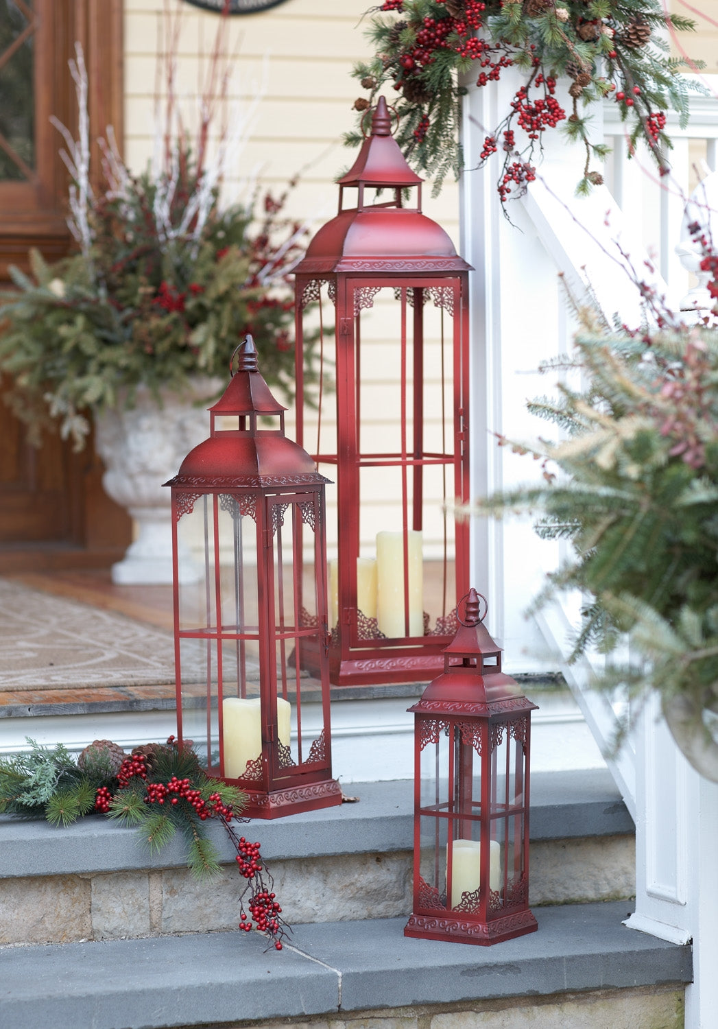 Ornamental Metal Floor Lantern (Set of 3)