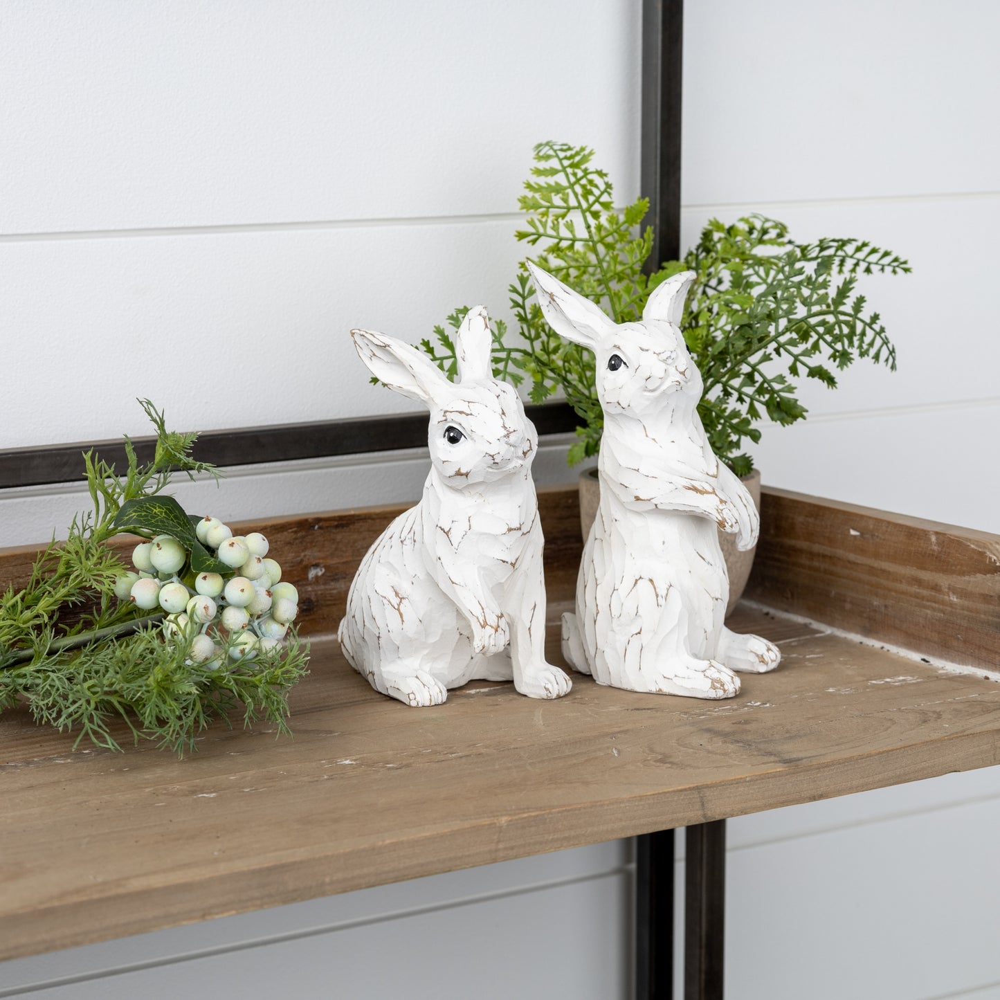 Carved Bunny Figurine (Set of 2)